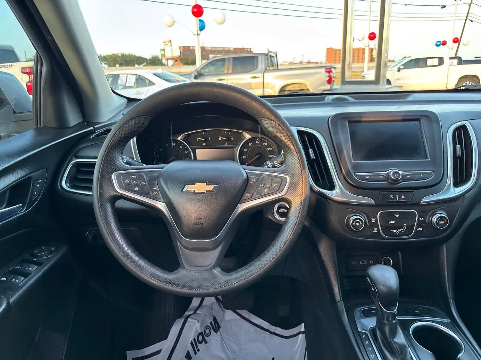 Used 2022 Chevrolet Equinox LT AWD/4WD image 16