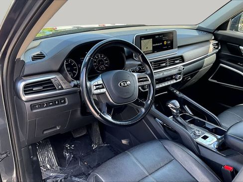 Used 2021 Kia Telluride EX w/ EX Premium Package AWD/4WD image 31