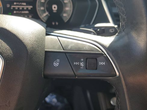 Used 2022 Audi Q5 e Prestige w/ Prestige Package AWD/4WD image 32