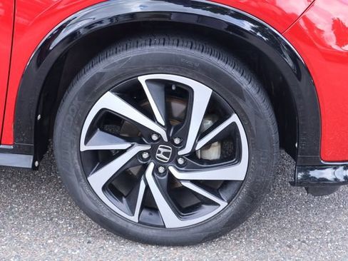 Used 2020 Honda HR-V Sport image 11