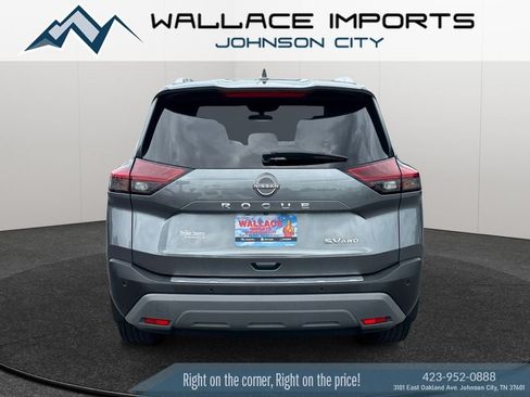 Used 2023 Nissan Rogue SV w/ SV Premium B Package AWD/4WD image 4