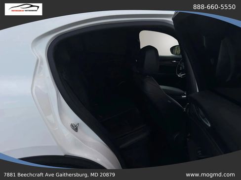 Used 2022 Alfa Romeo Stelvio Sprint AWD/4WD image 17