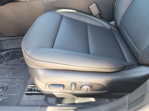 New 2026 Chevrolet Trax ACTIV w/ Driver Confidence Package image 17