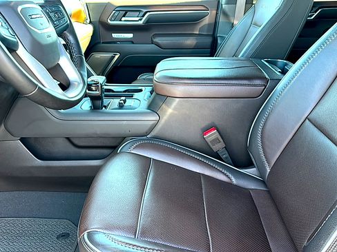 Used 2024 GMC Sierra 1500 Denali w/ Denali Reserve Package RWD image 13