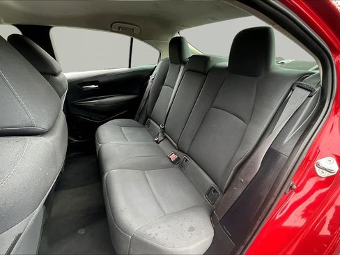 Used 2021 Toyota Corolla LE FWD image 19