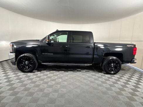 Used 2017 Chevrolet Silverado 1500 LT w/ All Star Edition AWD/4WD image 44