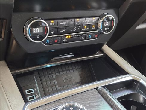 Used 2019 Ford Expedition Max Limited w/ Equipment Group 301A RWD image 29