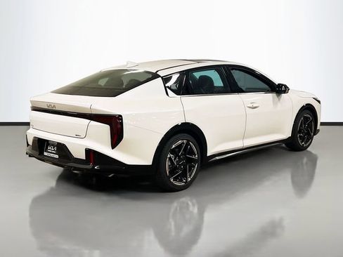 New 2026 Kia K4 GT-Line w/ GT-Line Sunroof Package image 7