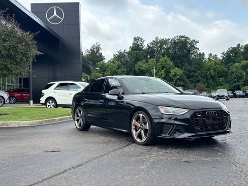 Used 2023 Audi A4 2.0T Premium Plus w/ Premium Plus Package AWD/4WD image 2