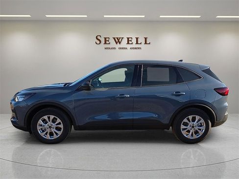 New 2026 Ford Escape Active image 2