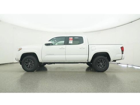 Used 2023 Toyota Tacoma SR5 w/ Technology Package RWD image 25