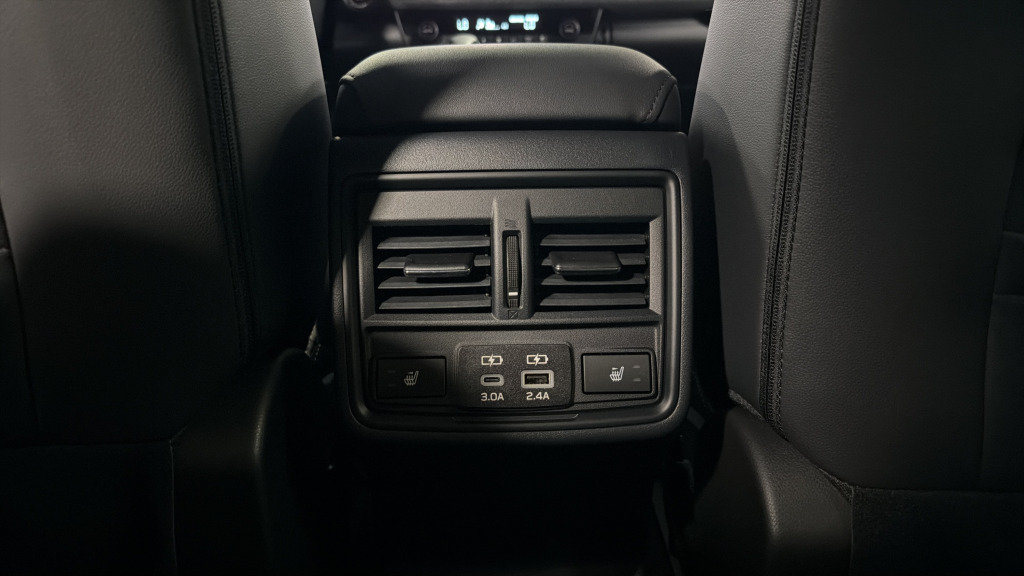 New 2026 Subaru Outback Limited AWD/4WD image 35