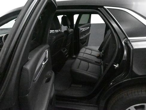 Used 2025 Cadillac XT5 Luxury FWD image 13