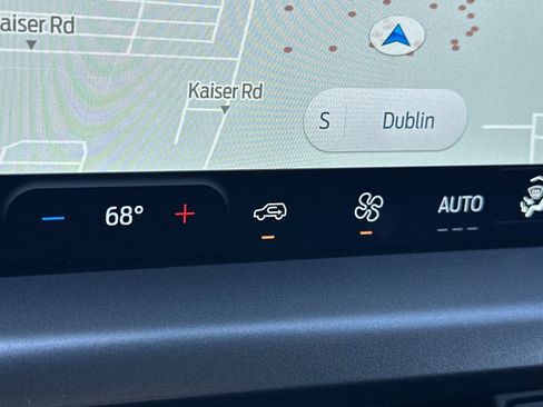 Used 2025 Ford Escape Active w/ Tech Pack #1 image 30