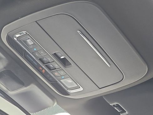 New 2025 Ford F150 Platinum w/ Equipment Group 702A High image 41