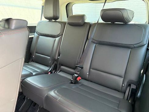 Certified 2025 Ford Expedition Max Active AWD/4WD image 9
