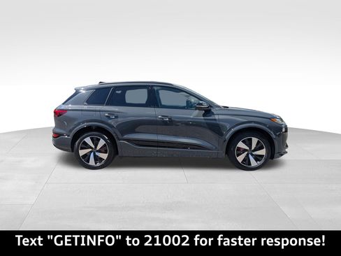 New 2025 Audi SQ6 e-tron Premium Plus image 32