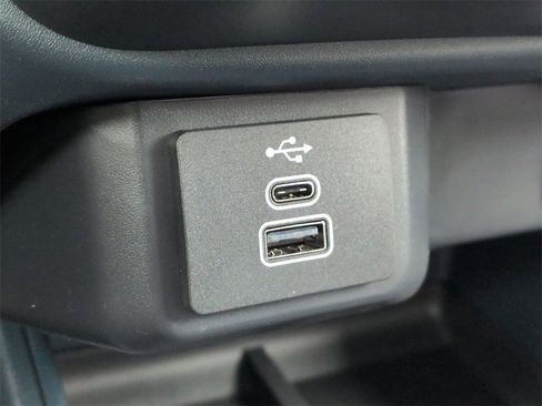 New 2026 Ford Maverick XL image 22