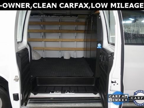 Used 2023 Chevrolet Express 2500 w/ Driver Convenience Package image 15