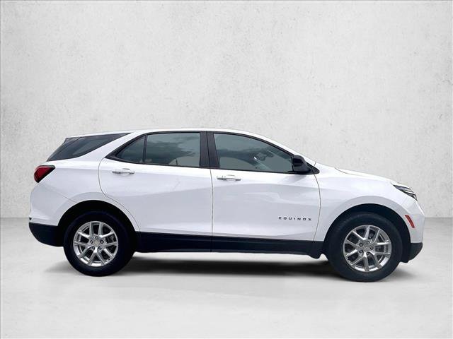 Certified 2023 Chevrolet Equinox LS w/ Driver Confidence II Package FWD image 5