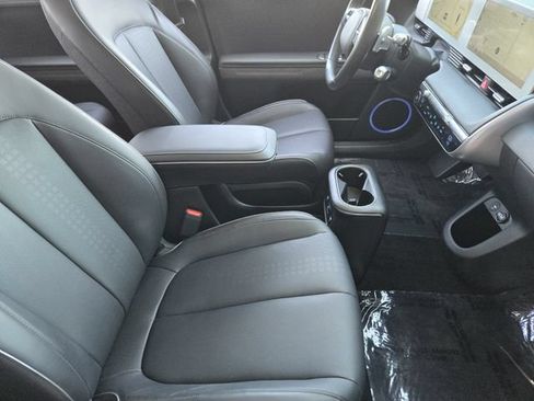 Certified 2023 Hyundai Ioniq 5 SEL w/ Cargo Package AWD/4WD image 8