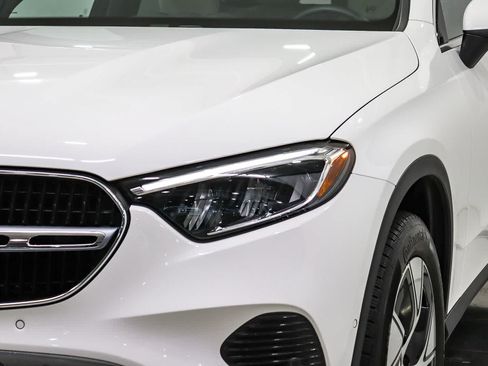 Certified 2024 Mercedes-Benz GLC 300 image 7
