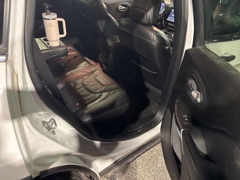 Used 2020 Jeep Cherokee Limited w/ Trailer Tow Group image 11