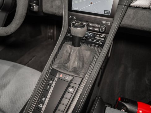 Used 2024 Porsche 718 Cayman GT4 RS image 36