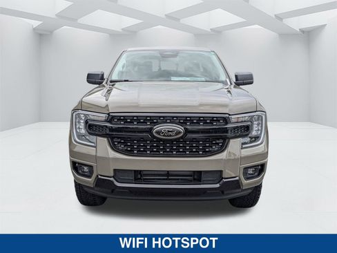 New 2025 Ford Ranger XLT w/ Black Appearance Package image 9