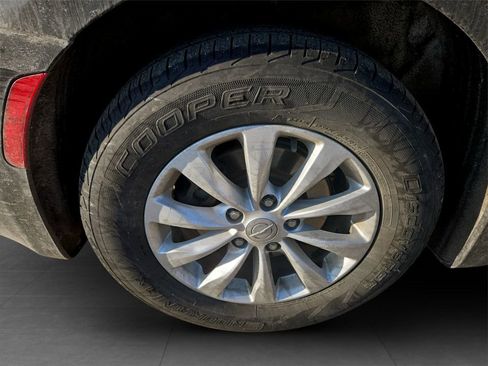 Used 2017 Chrysler Pacifica Touring-L image 33