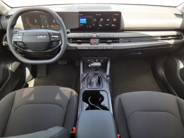 New 2026 Kia K4 FWD image 13