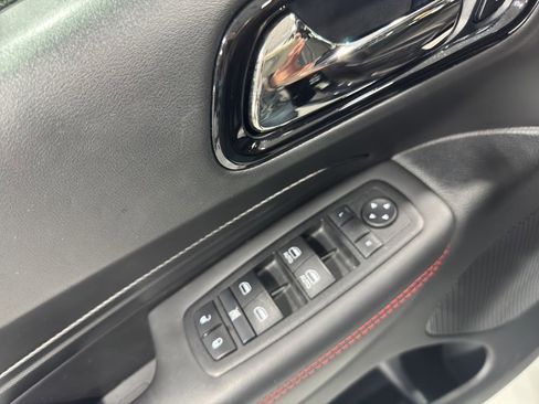 Used 2024 Dodge Durango GT image 21