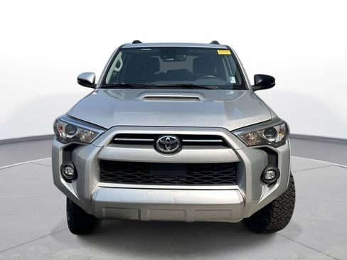 Used 2024 Toyota 4Runner TRD Off-Road Premium AWD/4WD image 3