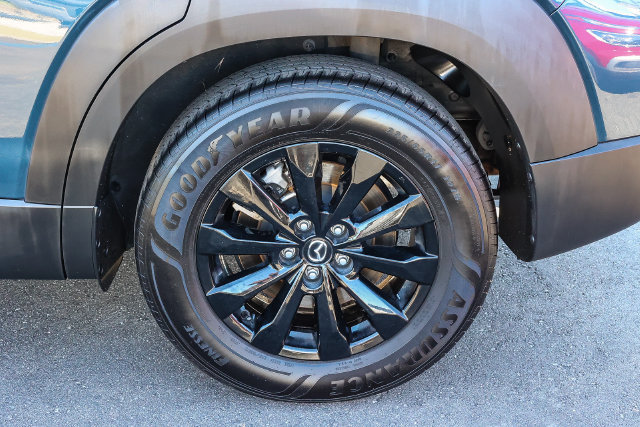 Used 2025 MAZDA CX-50 AWD 2.5 S w/ Preferred Package image 8