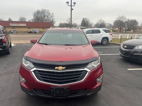 Used 2020 Chevrolet Equinox LT image 2