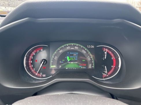 Certified 2025 Toyota RAV4 LE image 26