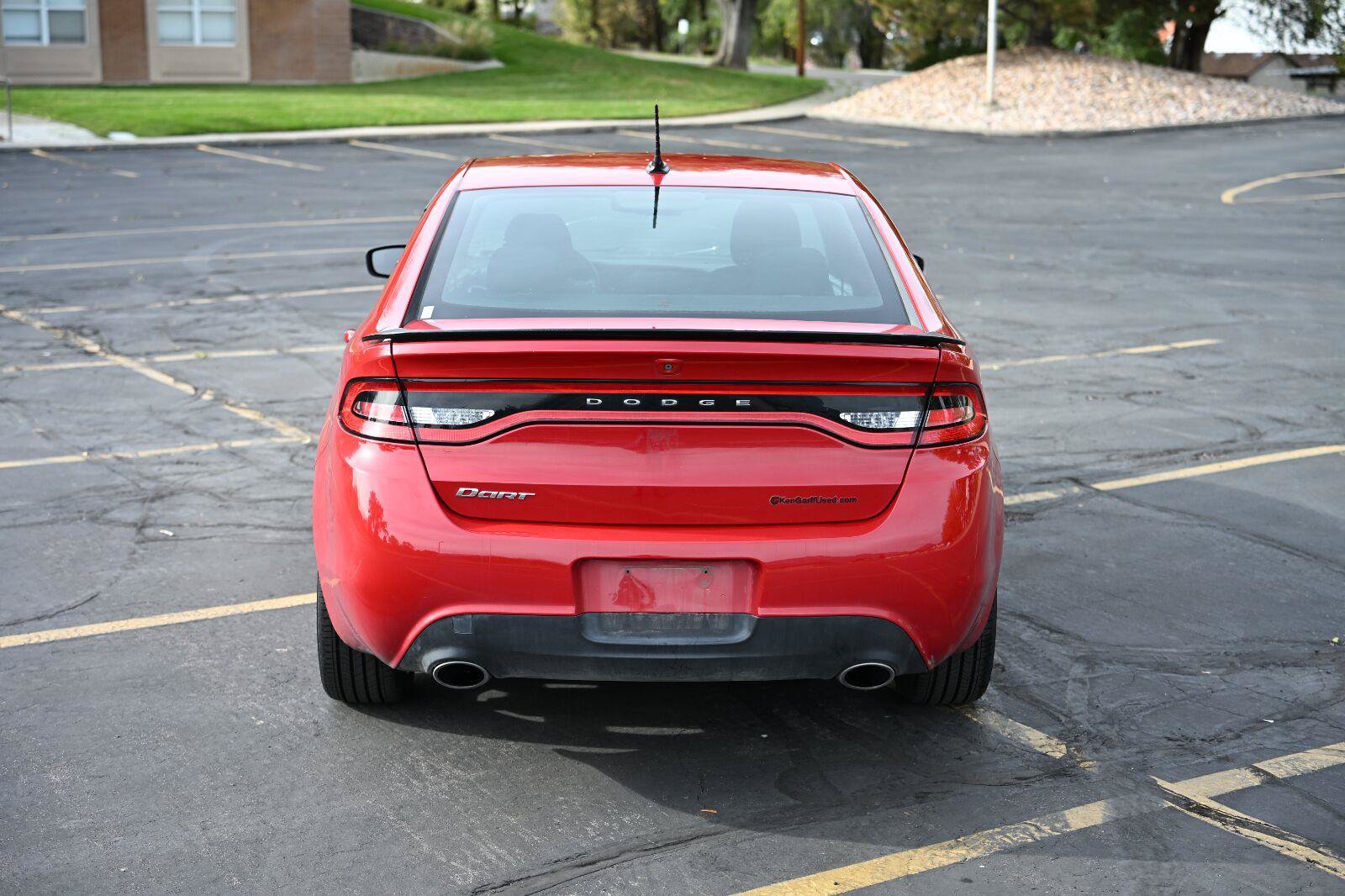 Used 2015 Dodge Dart SXT FWD image 4