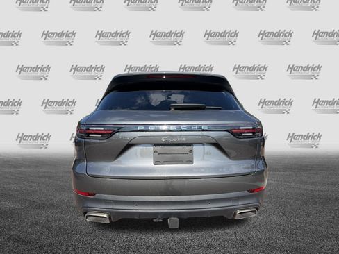 Used 2022 Porsche Cayenne AWD/4WD image 9