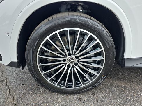 New 2026 Mercedes-Benz GLC 300 4MATIC image 9