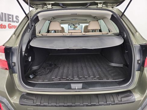 Used 2018 Subaru Outback 2.5i Limited image 36