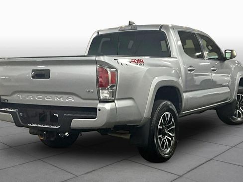 Used 2023 Toyota Tacoma TRD Sport w/ Technology Package AWD/4WD image 13