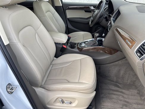 Used 2017 Audi Q5 2.0T Premium Plus image 12