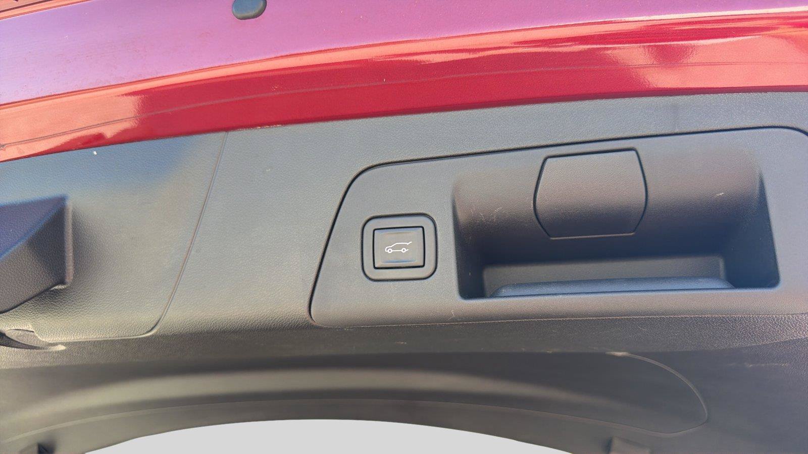 Used 2023 Buick Envision Essence AWD/4WD image 19