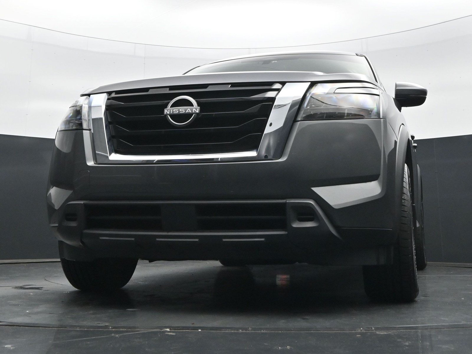 Used 2024 Nissan Pathfinder SV FWD image 48
