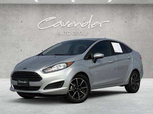 Used 2019 Ford Fiesta SE image 1
