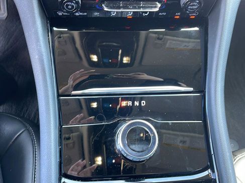 Used 2023 Jeep Grand Cherokee Limited w/ Trailer Tow Prep Group (B) image 19