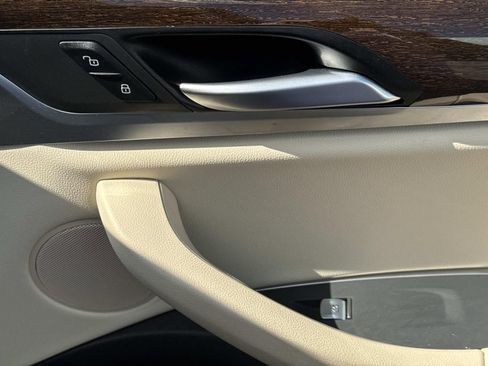 Used 2022 BMW X3 sDrive30i w/ M Sport Package image 17