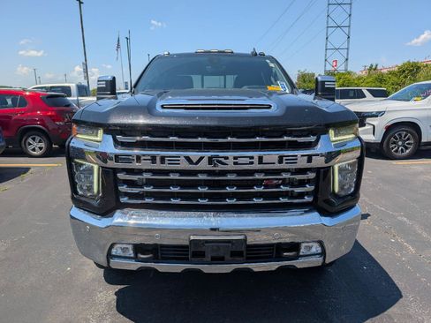 Used 2022 Chevrolet Silverado 2500 LTZ w/ LTZ Premium Package AWD/4WD image 2