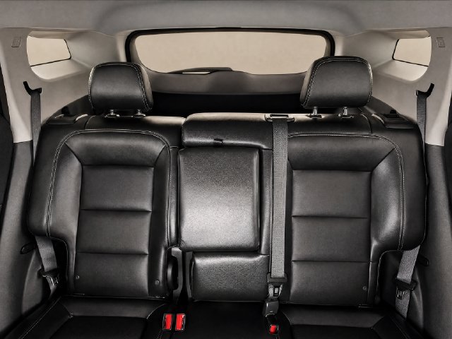 Used 2024 GMC Terrain SLT FWD image 15