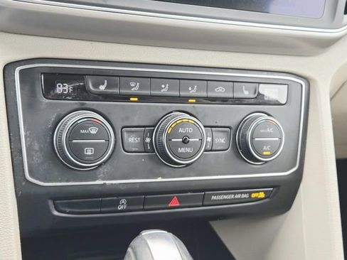 Used 2019 Volkswagen Atlas SE w/ Panoramic Sunroof Package image 28